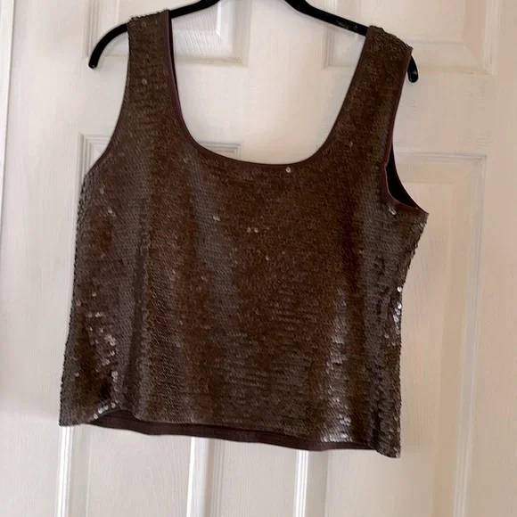 Shell top - Picture 2 of 4